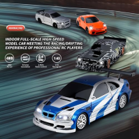 Vefacion Mini RC Drift Car 1 43 Scale 2,4GHz 15KM H Vysokorychlostní sportovní závodní auto Model auta na dálkové ovládání se sv